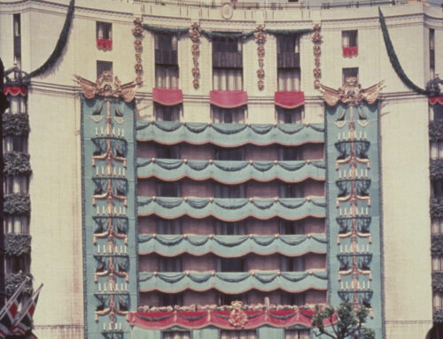 THE DORCHESTER RECREATES 1953 CORONATION DECORATIONS ON ITS FAMOUS FAÇADE FOR HM THE KING
