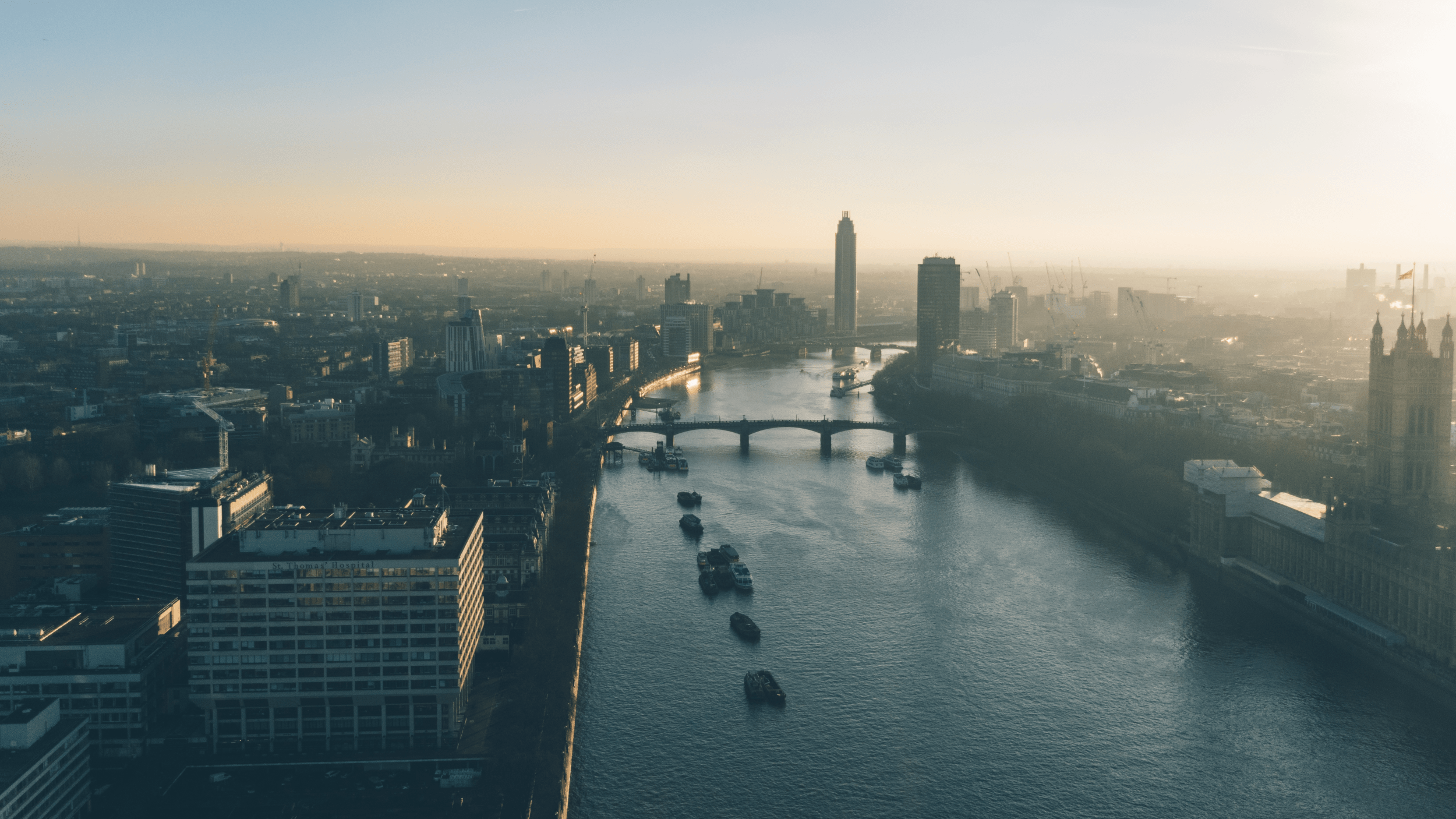 Why Your Next International New Business Meeting Should Be in London